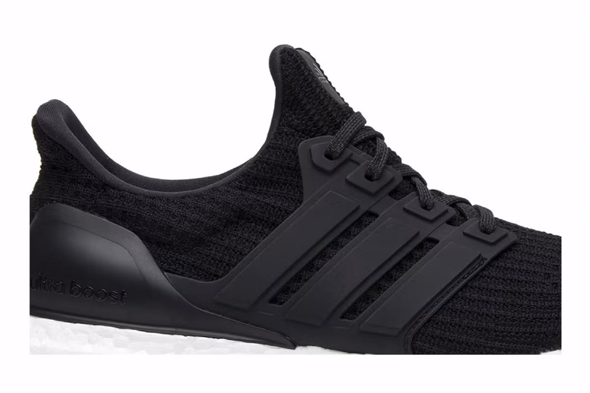 adidas UltraBoost 4.0 Core Black, view 3