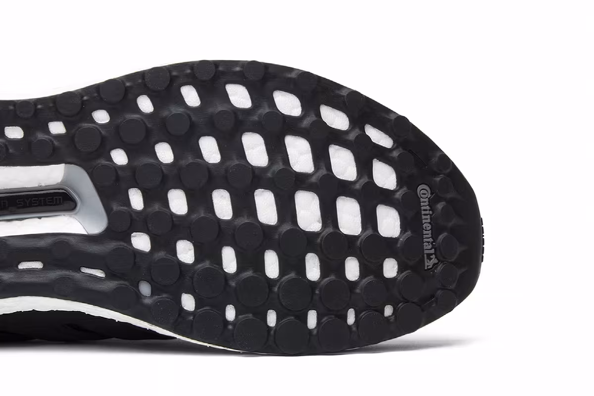 adidas UltraBoost 4.0 Core Black, view 6