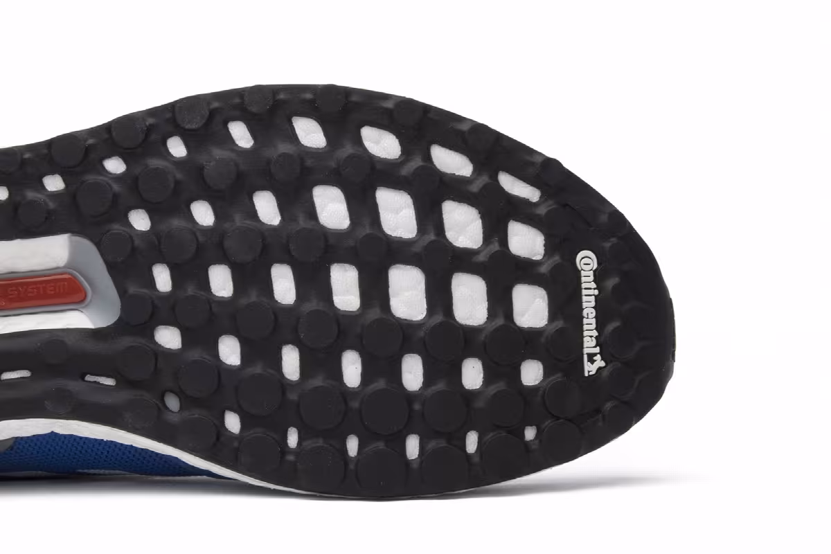 adidas UltraBoost Mid Run Thru Time, view 6