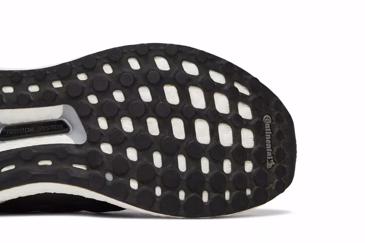 adidas Women's UltraBoost 4.0 Core Black, view 6