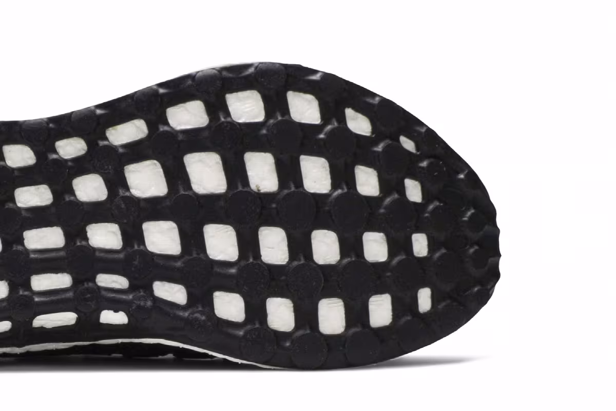 adidas PureBoost Core Black, view 6