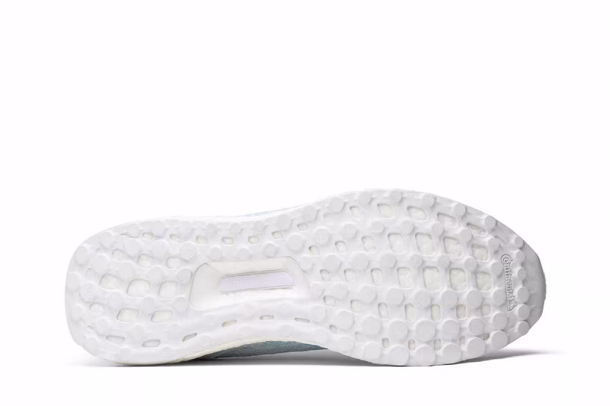 Parley x adidas UltraBoost Uncaged Icey Blue, view 5