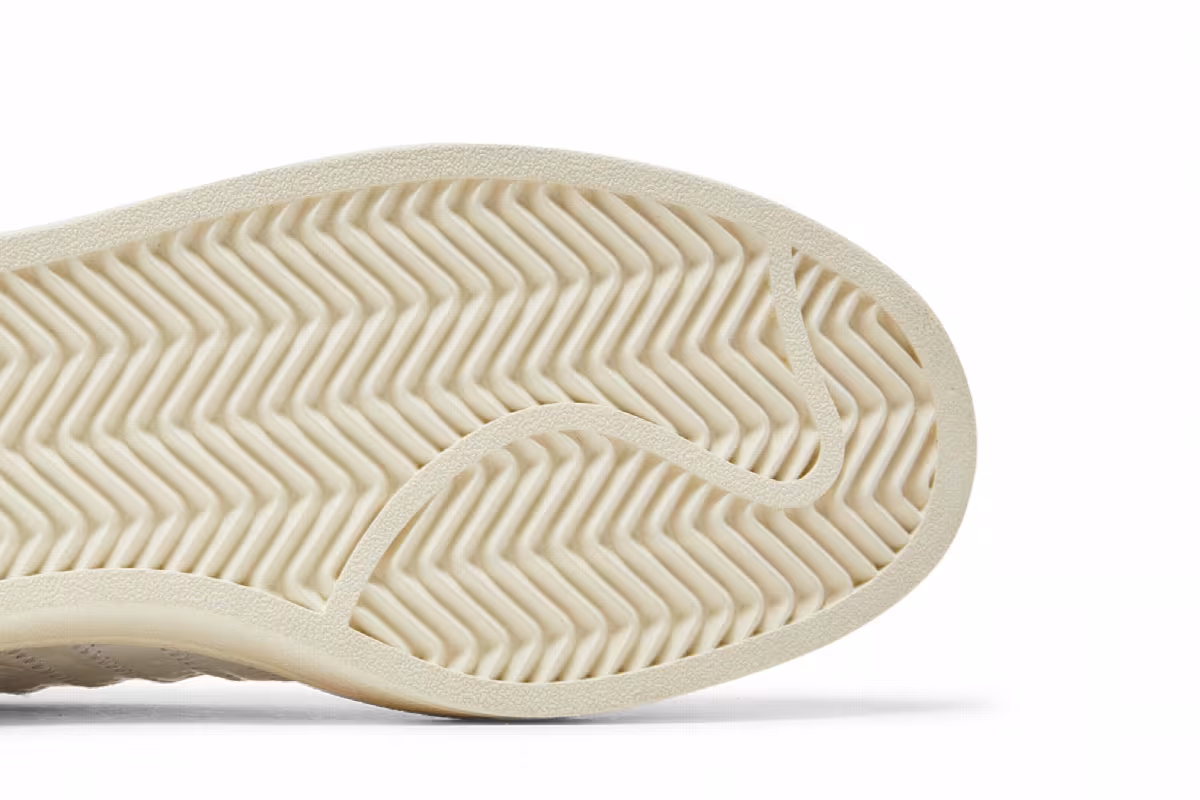 Colette x Undefeated x adidas Campus S.E. White Blue, view 6
