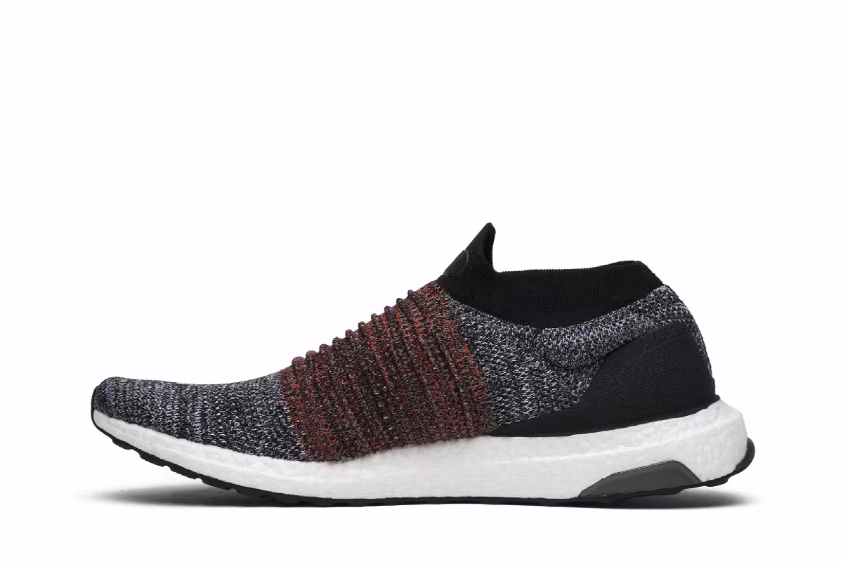 Adidas UltraBoost Laceless Black White, view 4