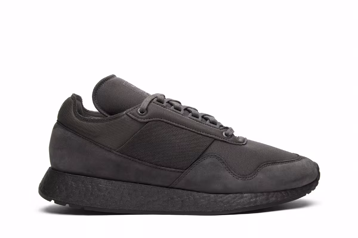Daniel Arsham x adidas New York Present Dark Grey, view 2
