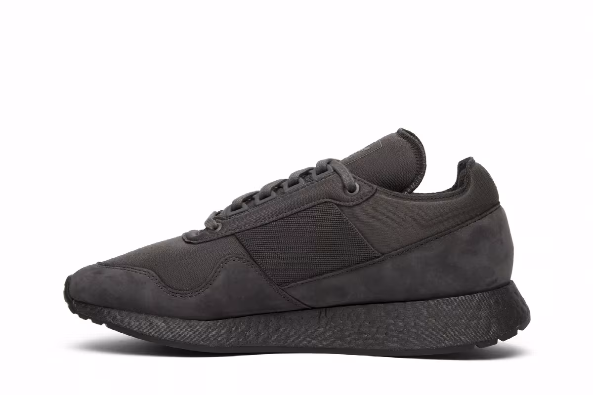 Daniel Arsham x adidas New York Present Dark Grey, view 4