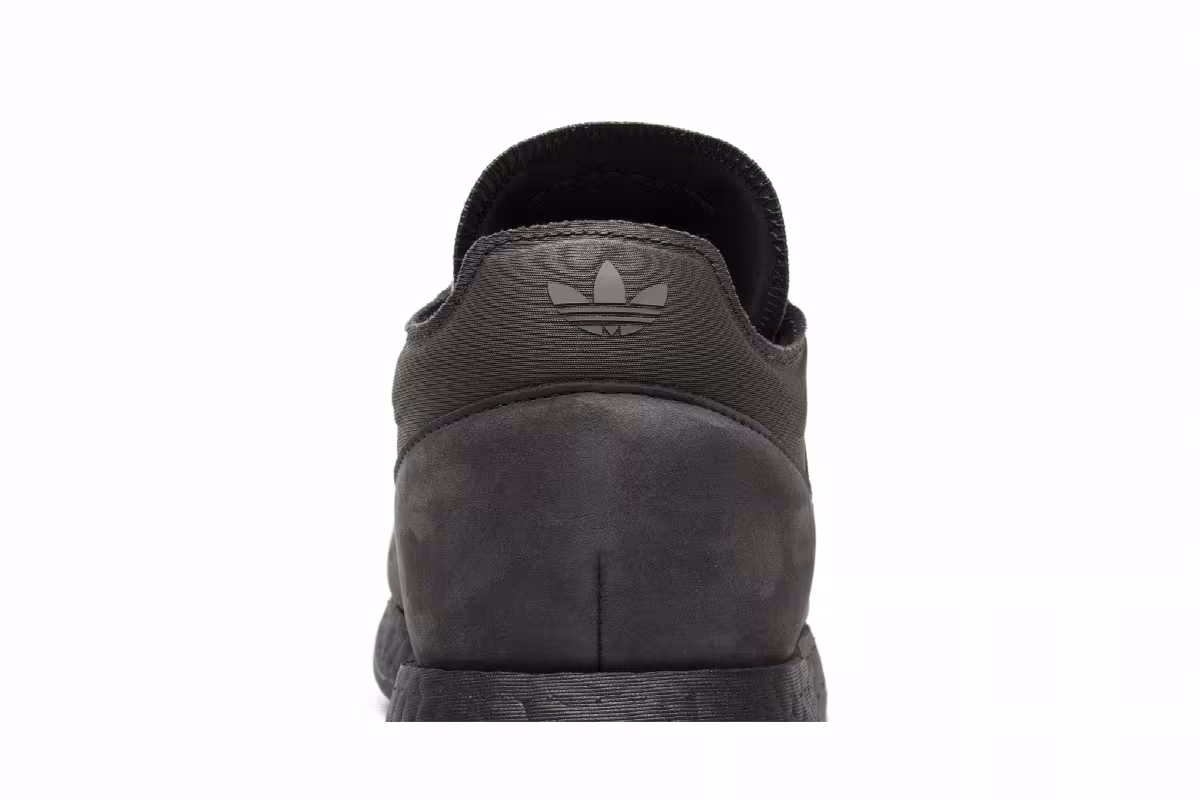 Daniel Arsham x adidas New York Present Dark Grey, view 8