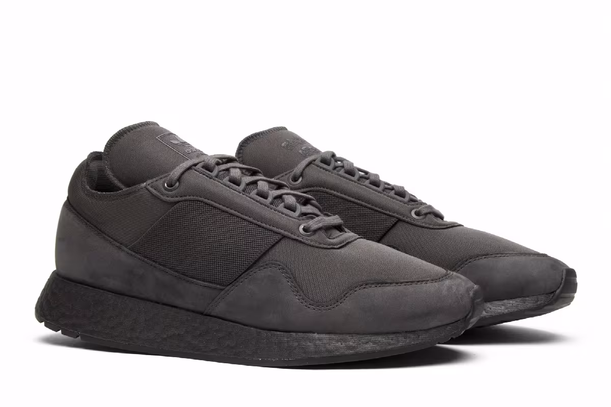 Daniel Arsham x adidas New York Present Dark Grey, view 9