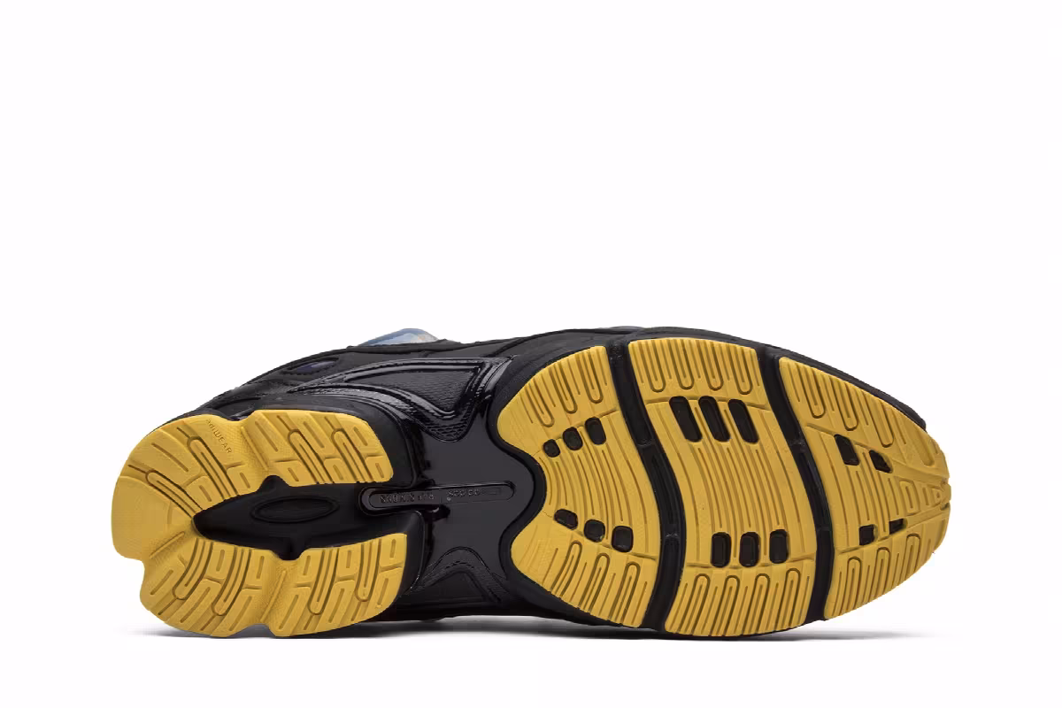 Raf Simons x adidas Ozweego 3 Black Corn, view 5