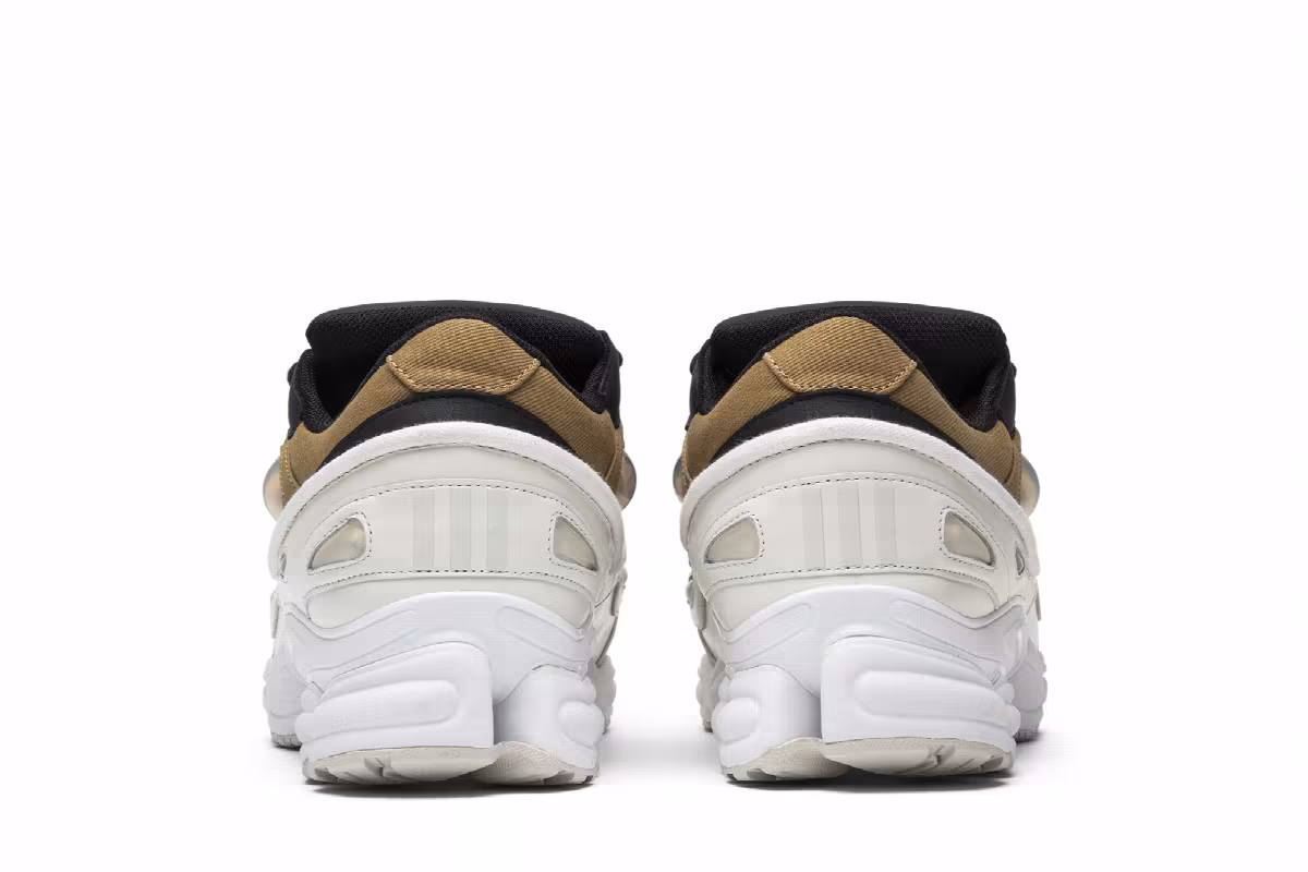 Raf Simons x adidas Ozweego 3 Khaki, view 7