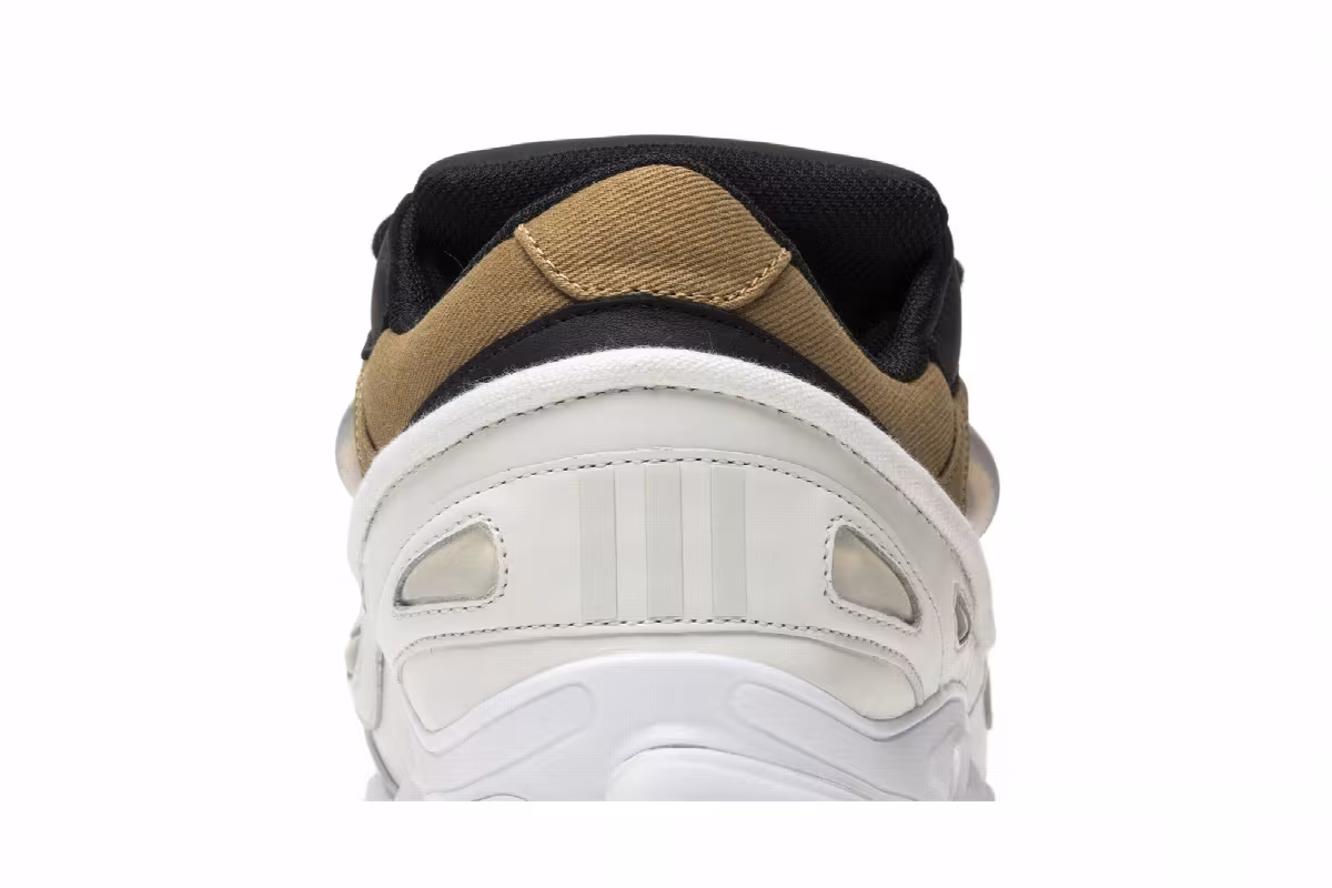 Raf Simons x adidas Ozweego 3 Khaki, view 8
