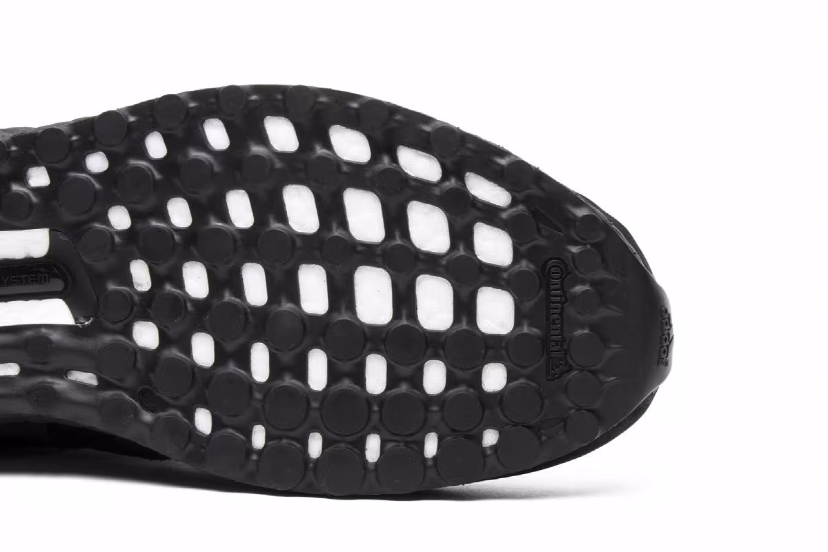 Adidas DB Predator Accelerator UltraBoost David Beckham, view 6