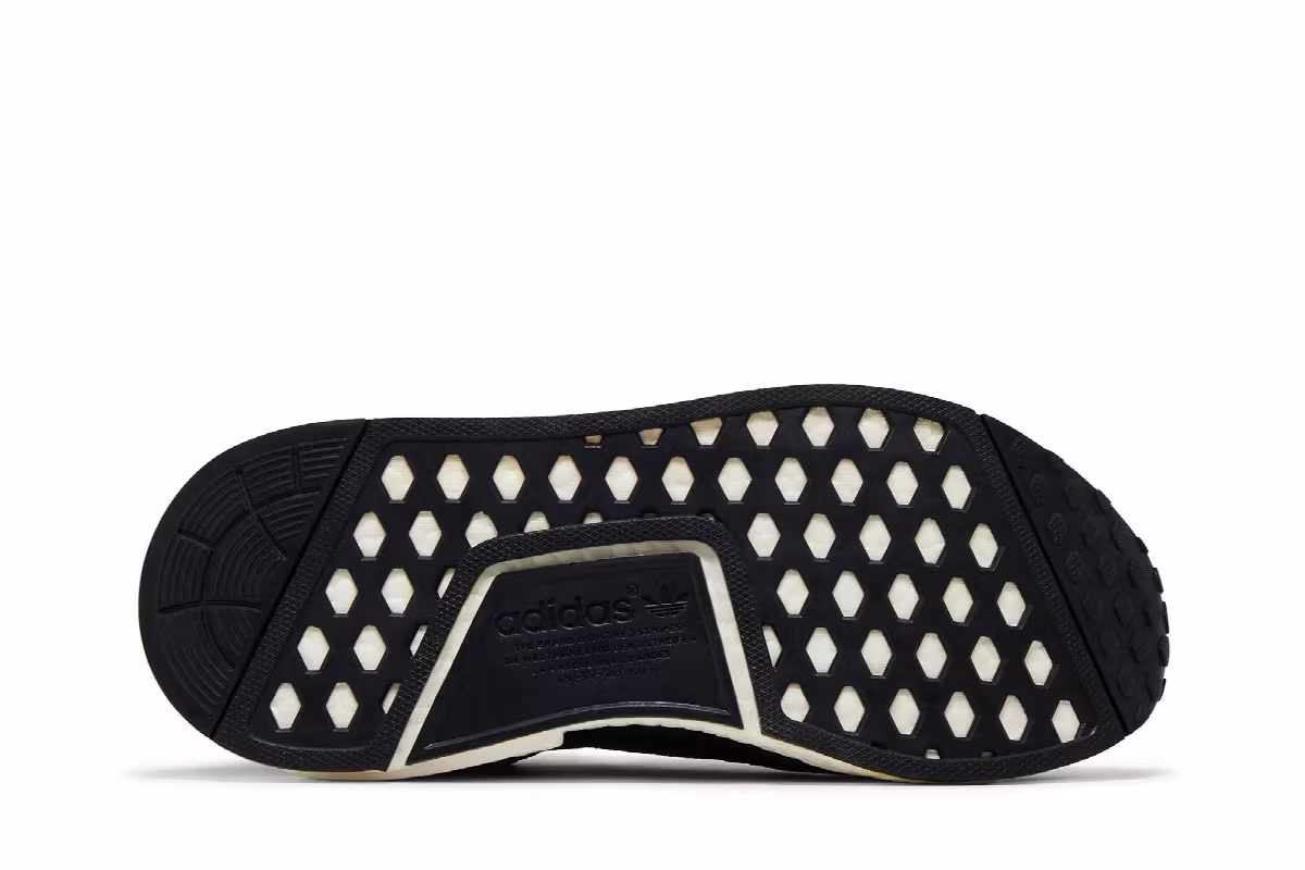 Adidas NMD_R1 J Core Black, view 5