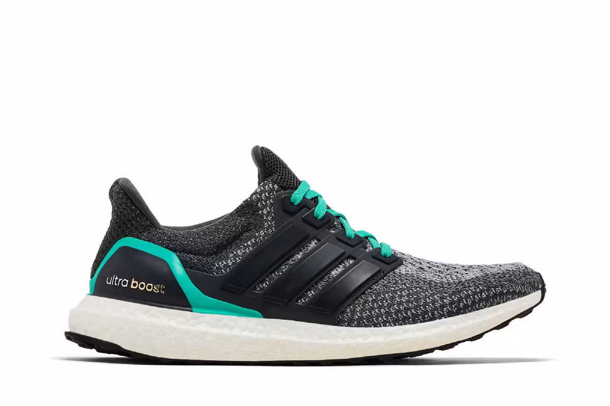 Adidas UltraBoost 2.0 Shock Mint, view 2
