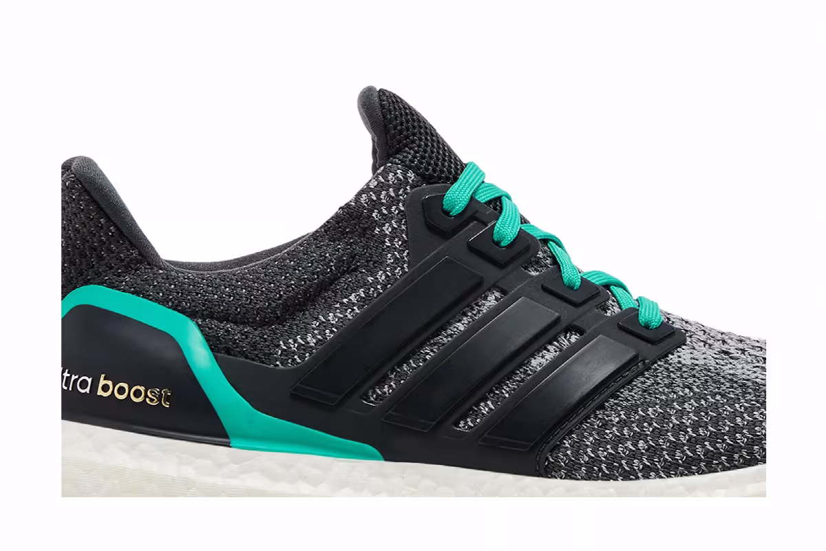Adidas UltraBoost 2.0 Shock Mint, view 3
