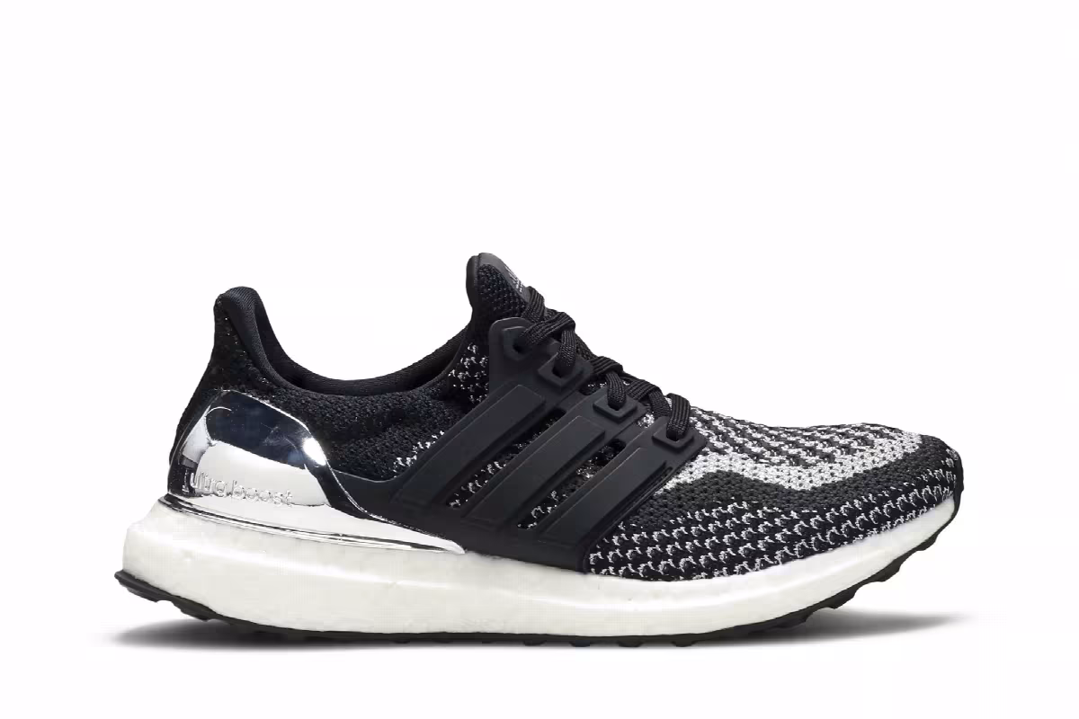 Adidas UltraBoost 2.0 J Silver Medal, view 2