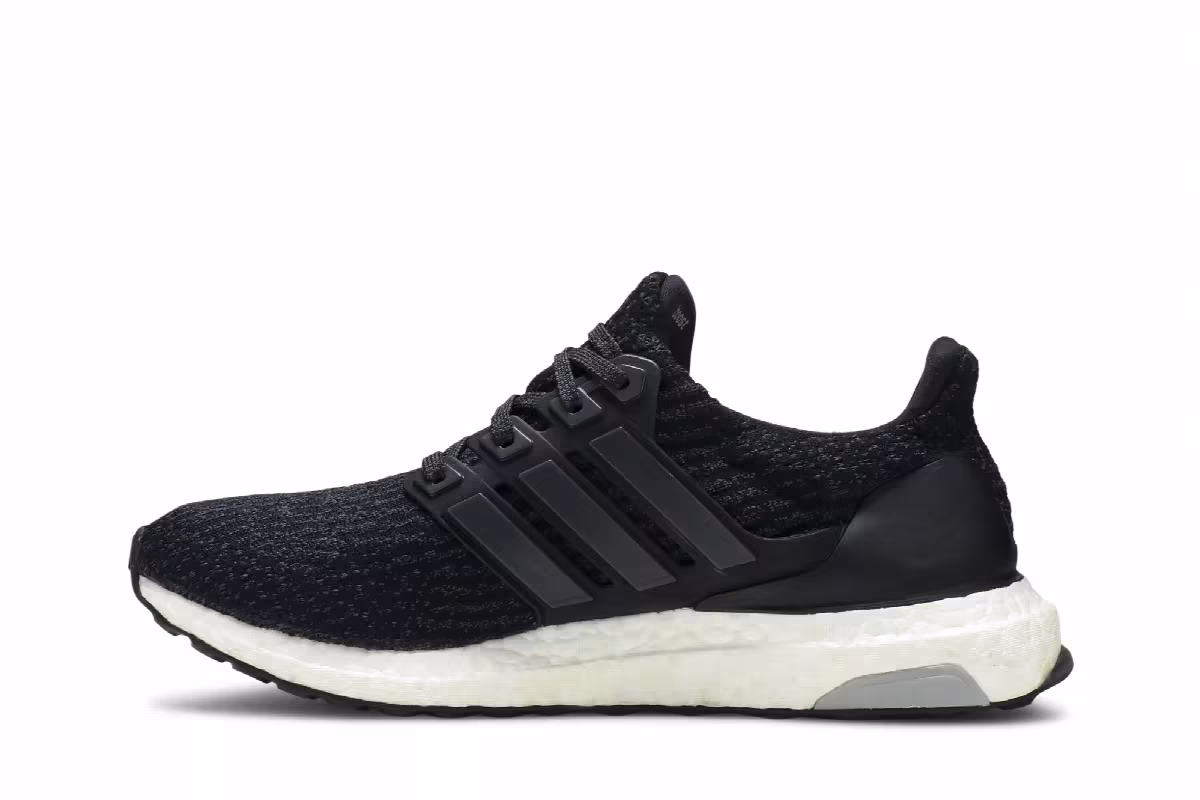 Adidas UltraBoost 3.0 J Core Black, view 4