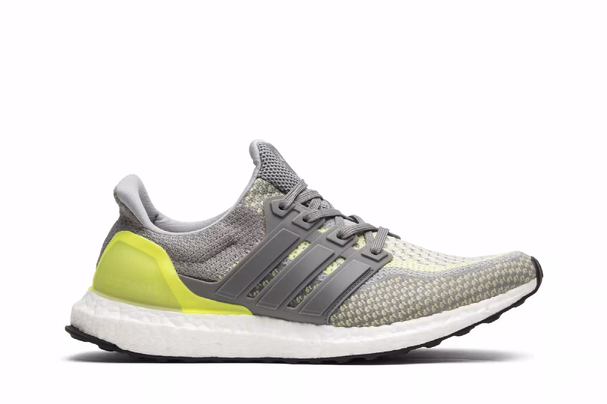 Adidas UltraBoost 2.0 ATR Limited Glow in the Dark, view 2