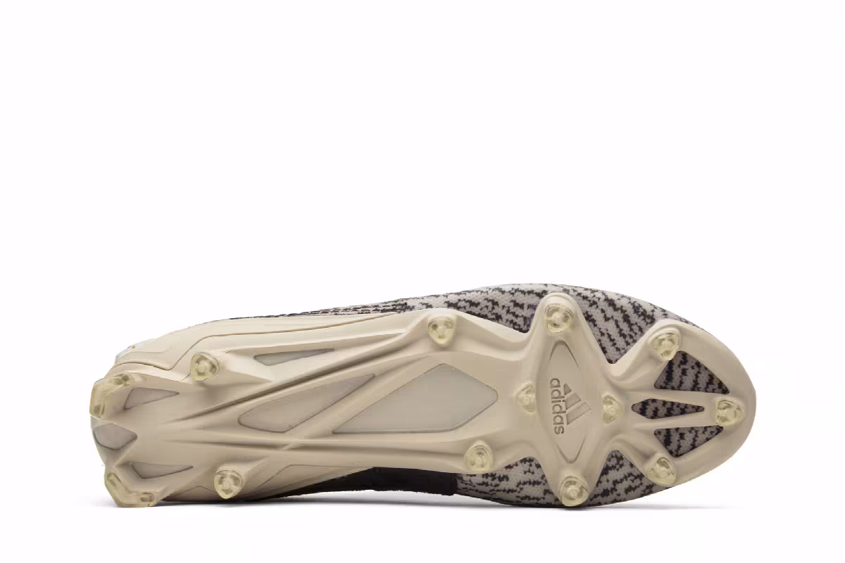 adidas Yeezy 350 Cleat Turtle Dove, view 5