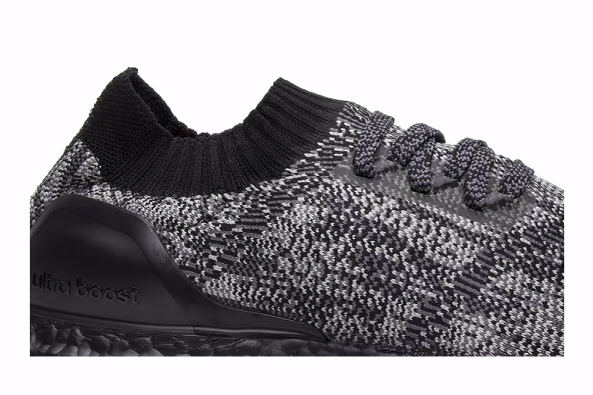 Adidas UltraBoost Uncaged Ltd Black Boost, view 3