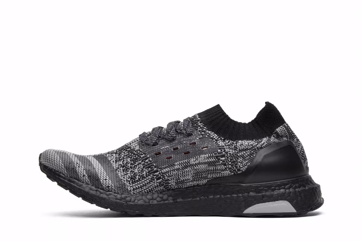 Adidas UltraBoost Uncaged Ltd Black Boost, view 4