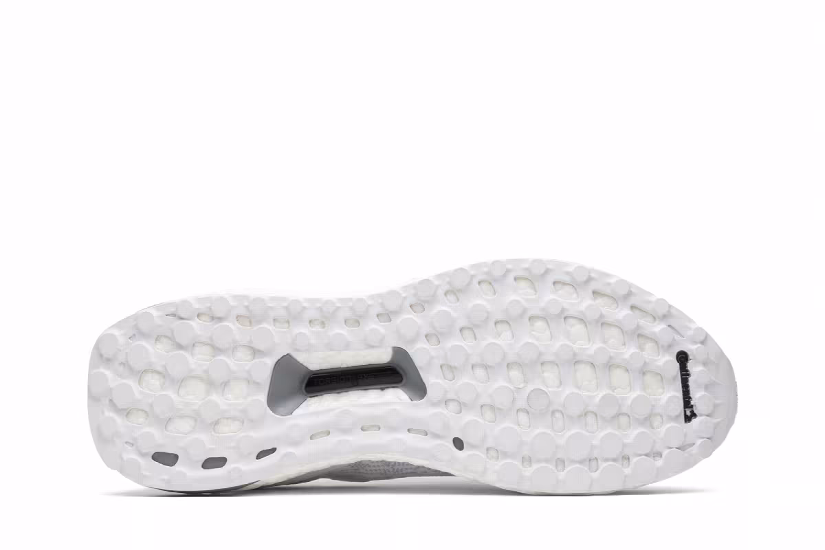 Adidas UltraBoost Uncaged Triple White, view 5