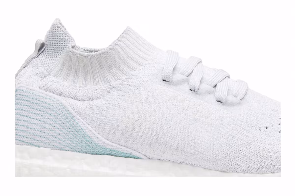 Parley x adidas UltraBoost Uncaged Recycled, view 3