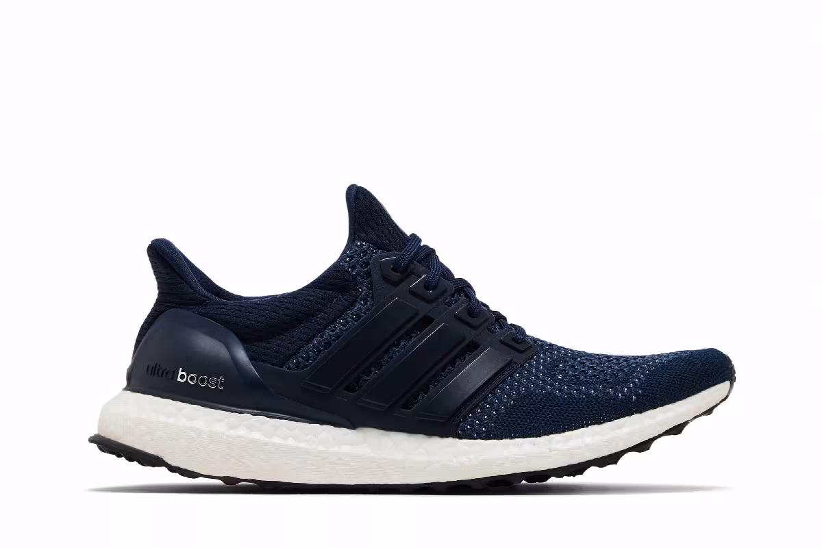 Adidas UltraBoost 1.0 Navy, view 2