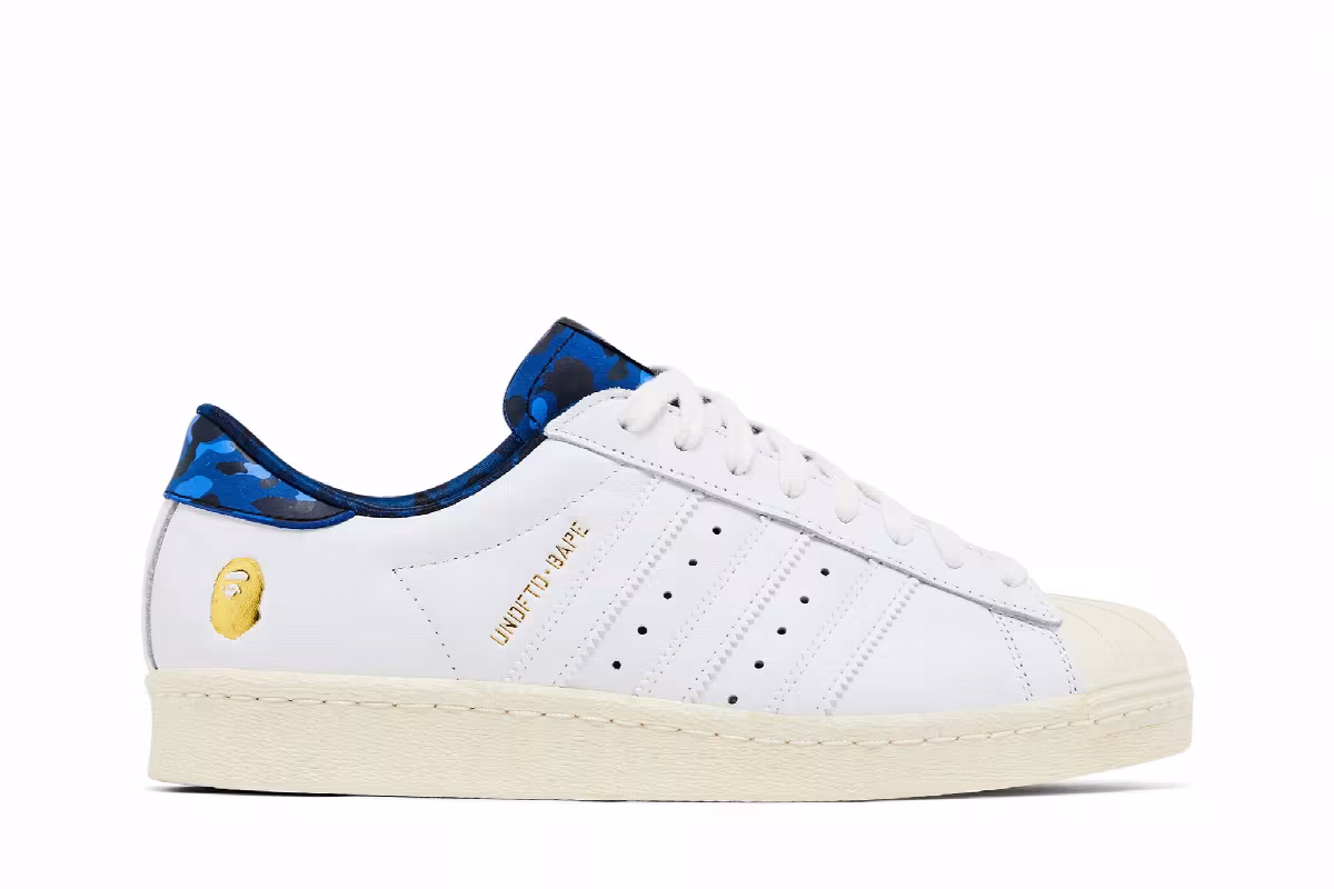 Undefeated x A Bathing Ape x adidas Superstars 80v White Blue, view 2