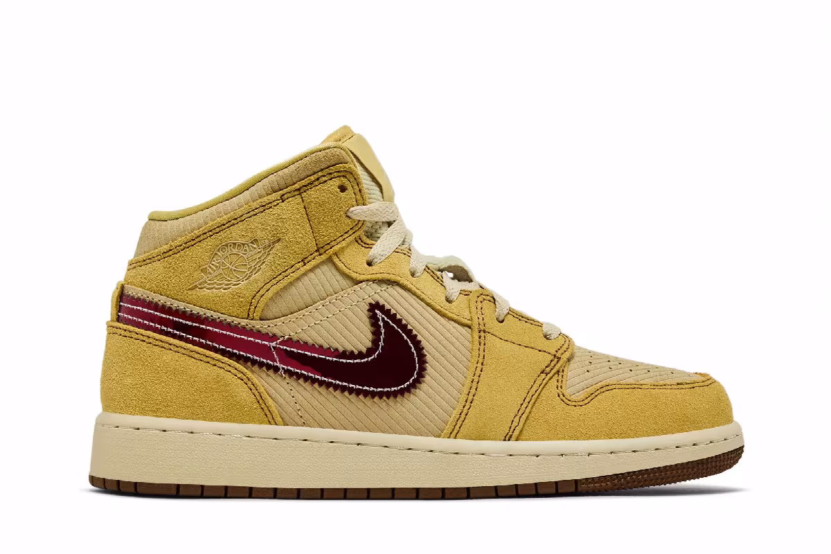Air Jordan 1 Mid SE GS French Fries, view 2