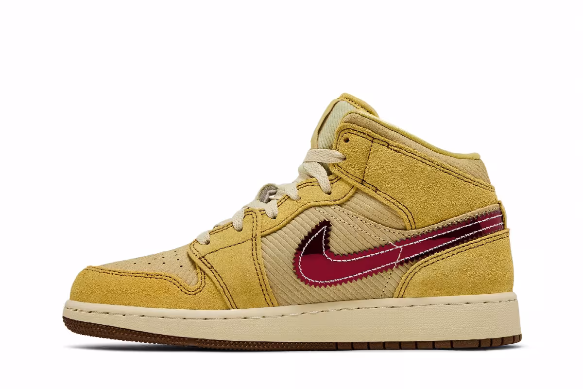 Air Jordan 1 Mid SE GS French Fries, view 4
