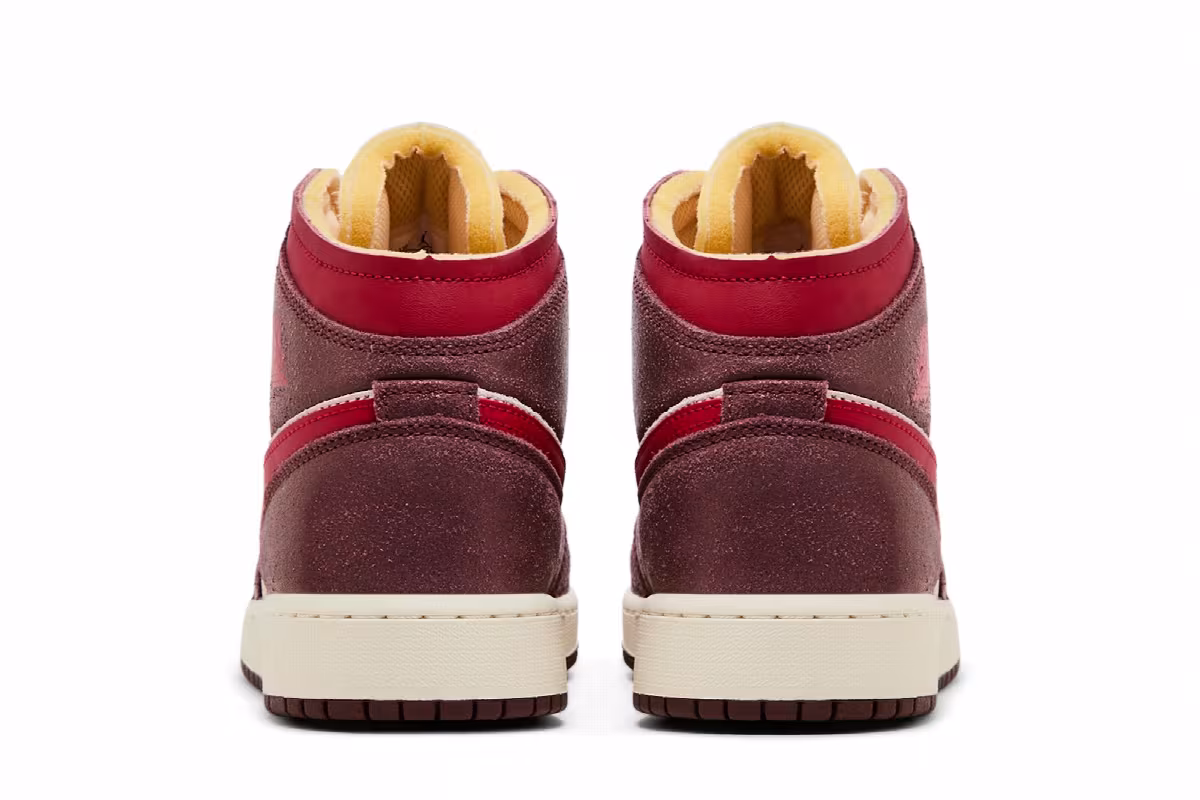 Air Jordan 1 Mid SE GS Breakfast, view 7