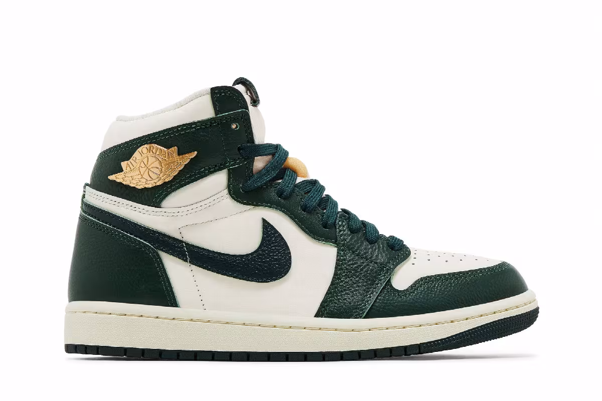 Women's Air Jordan 1 High OG Fir Pro Green, view 2