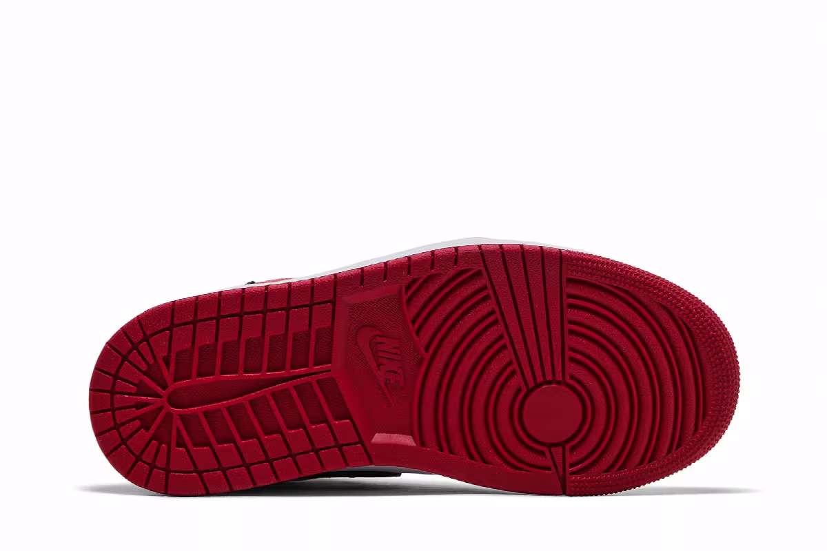 Women's Air Jordan 1 High OG Ruby, view 5