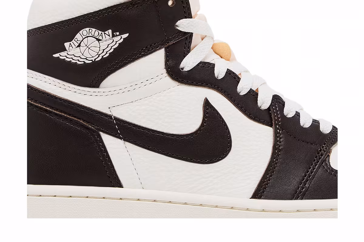 Women's Air Jordan 1 High OG Light Madder Root, view 3