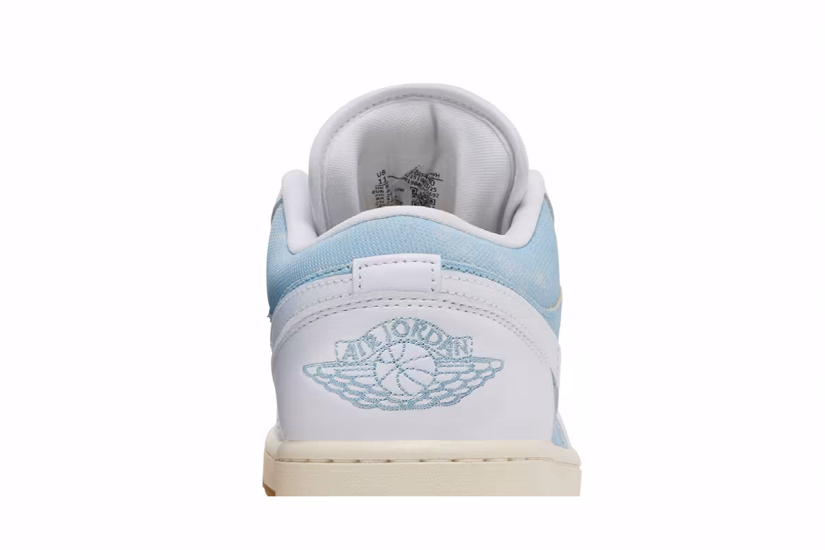 Women's Air Jordan 1 Low SE Denim Worn Blue, view 8