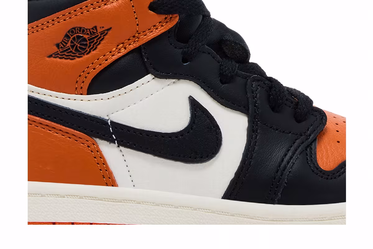 Air Jordan 1 High OG TD Shattered Backboard 2025, view 3