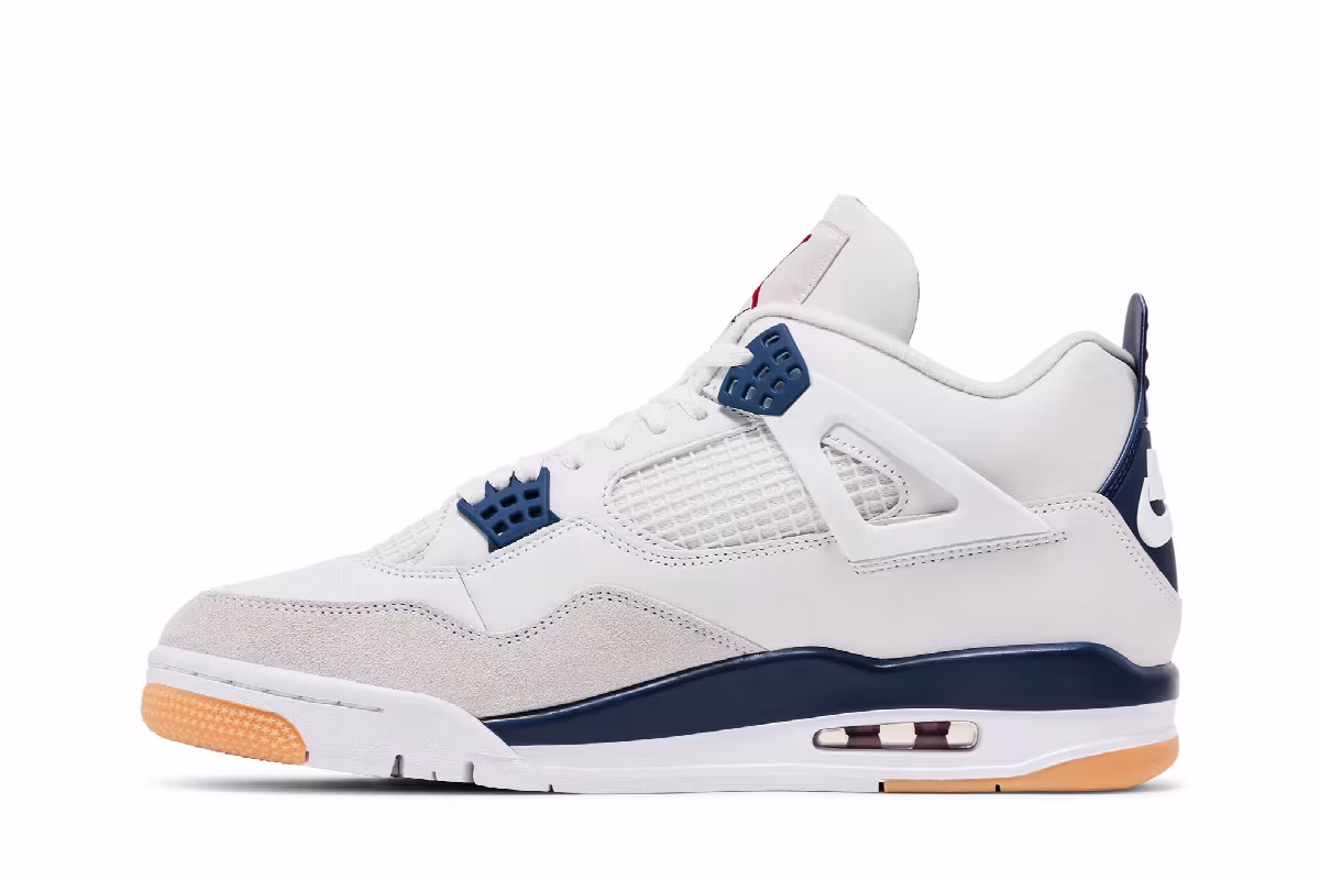 Nike SB x Air Jordan 4 SP Navy, view 4