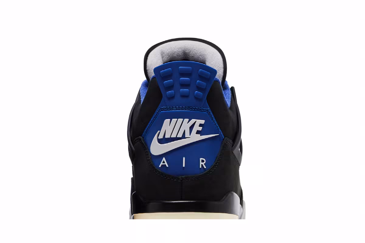 Air Jordan 4 Rare Air - Gold Lettering, view 8