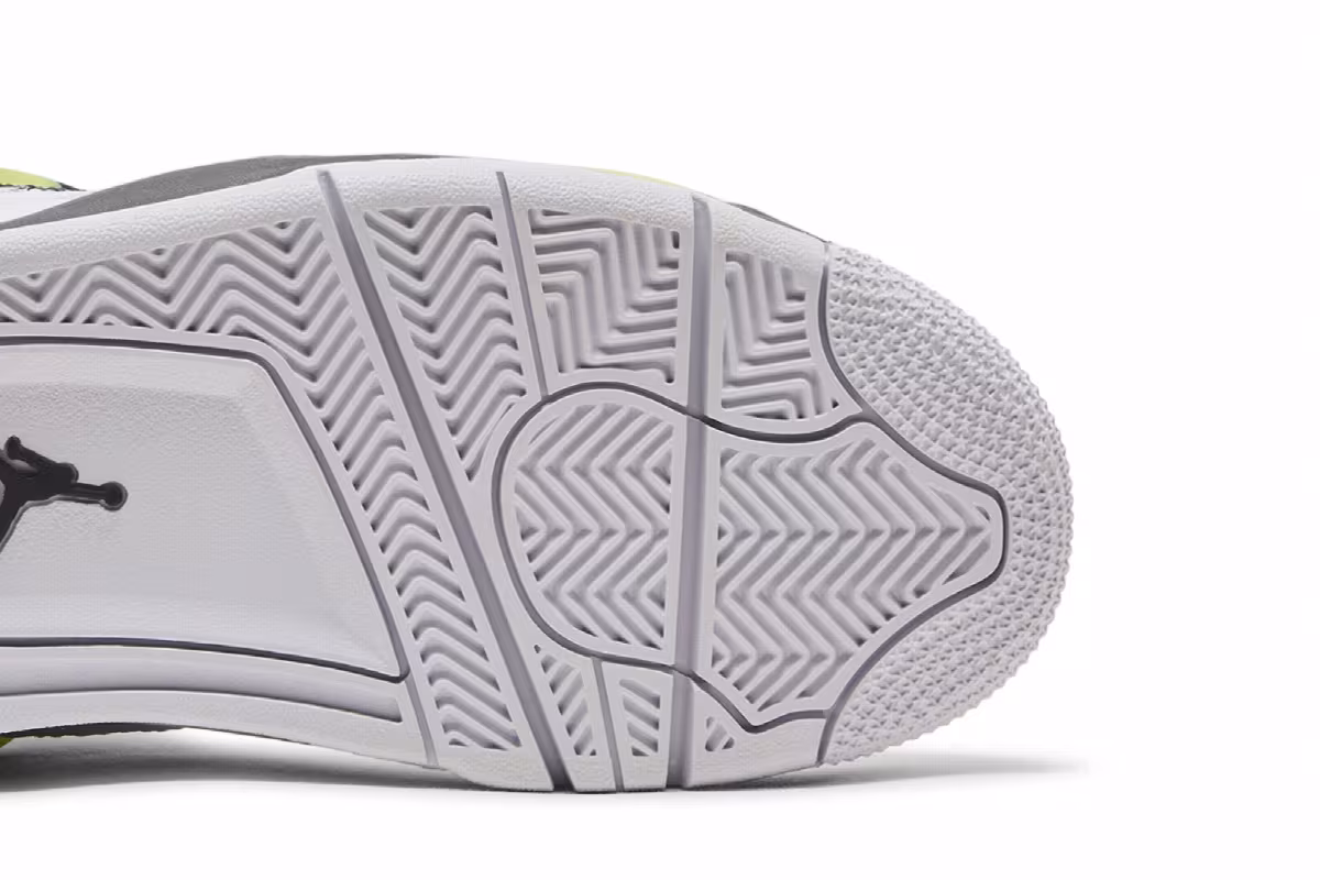 Air Jordan 4 GS Light Lemon Twist, view 6