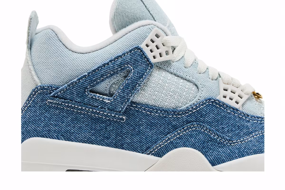 Women's Air Jordan 4 TEX Worn Blue Denim, view 3