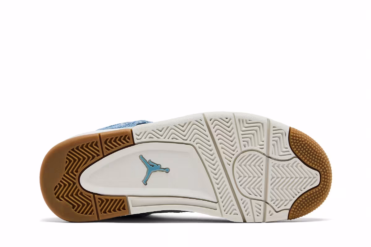 Women's Air Jordan 4 TEX Worn Blue Denim, view 5