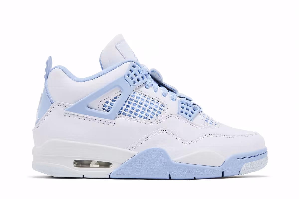 Women's Air Jordan 4 Forget Me Not, view 2