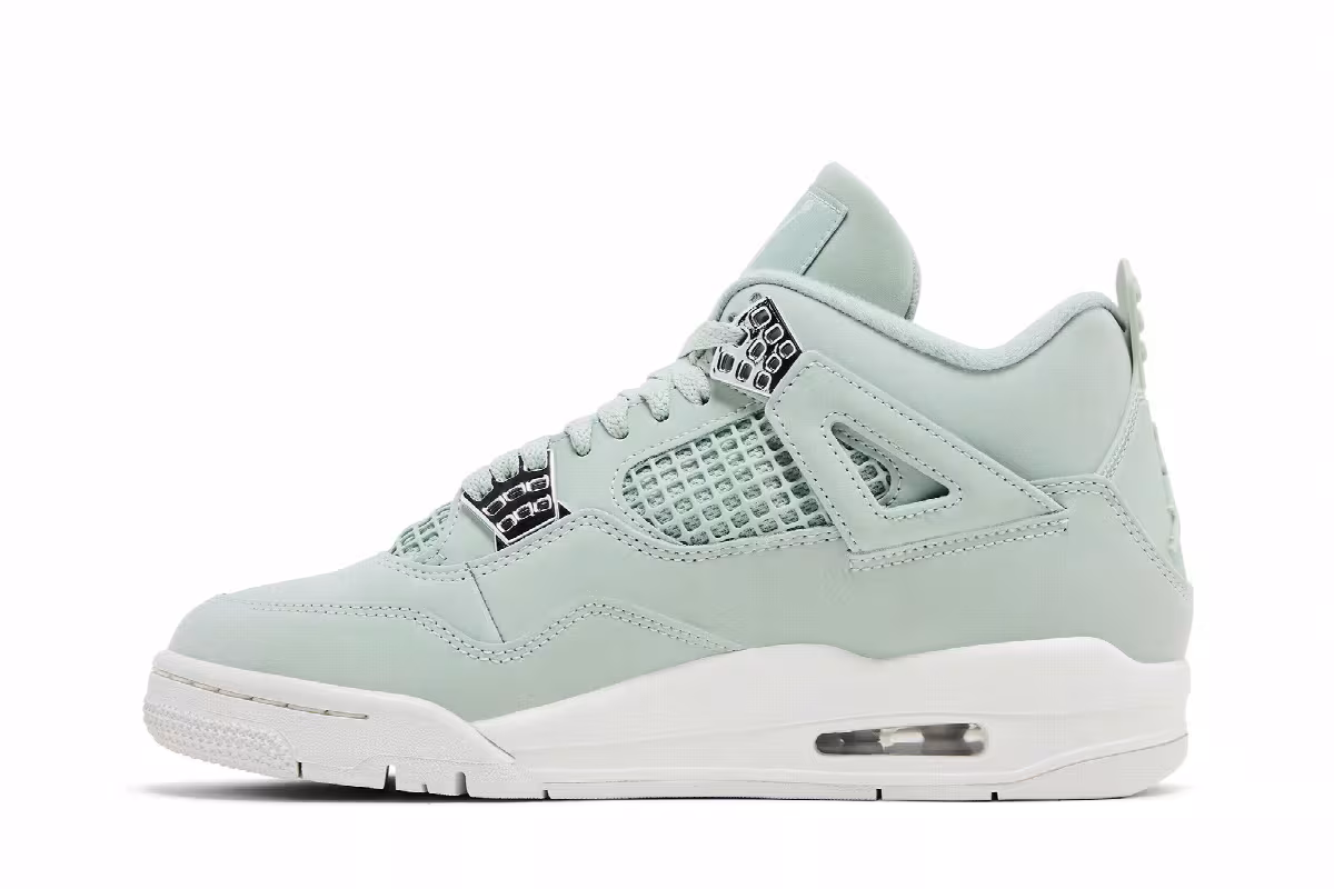 Women's Air Jordan 4 Abundance / Seafoam, view 4