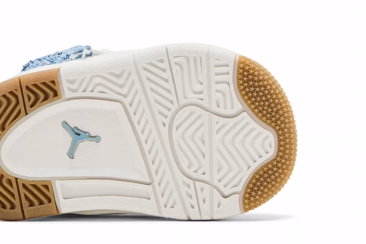 Air Jordan 4 TEX TD Worn Blue Denim, view 6