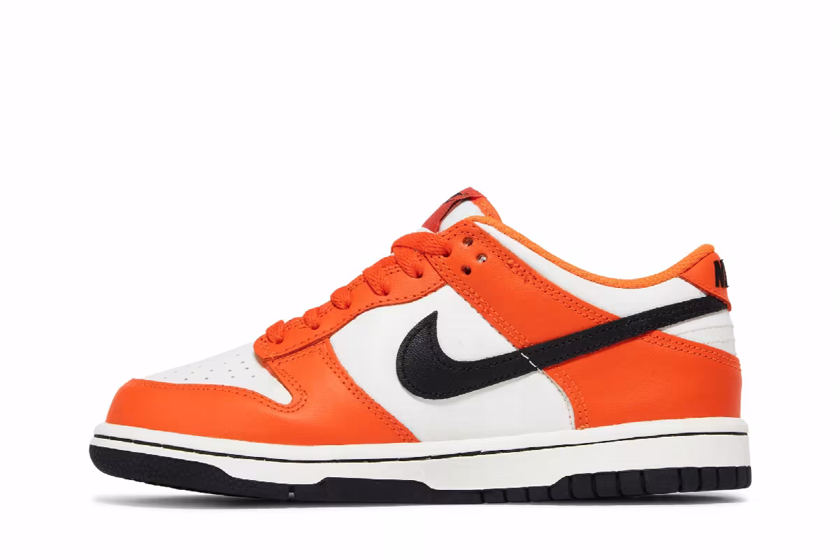 Nike Dunk Low GS Halloween 2022, view 4