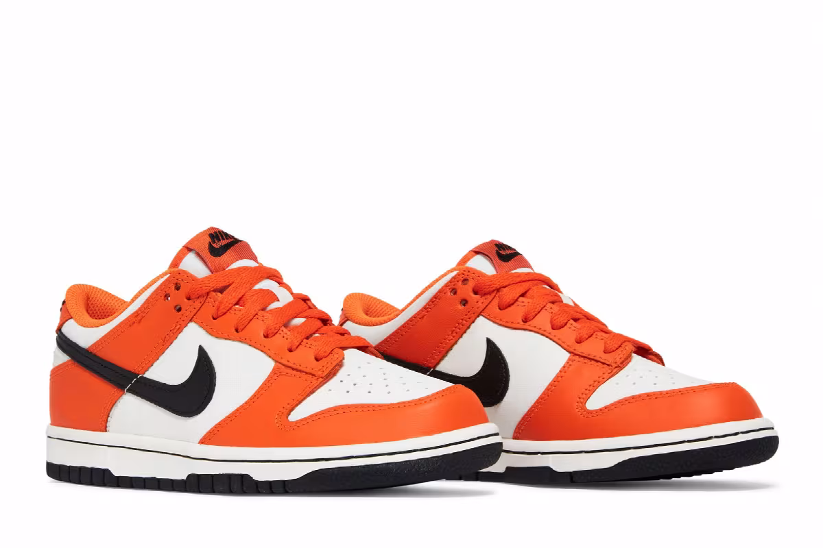 Nike Dunk Low GS Halloween 2022, view 9