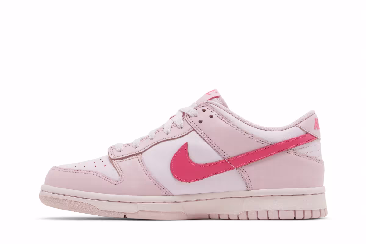 Nike Dunk Low GS Triple Pink, view 4