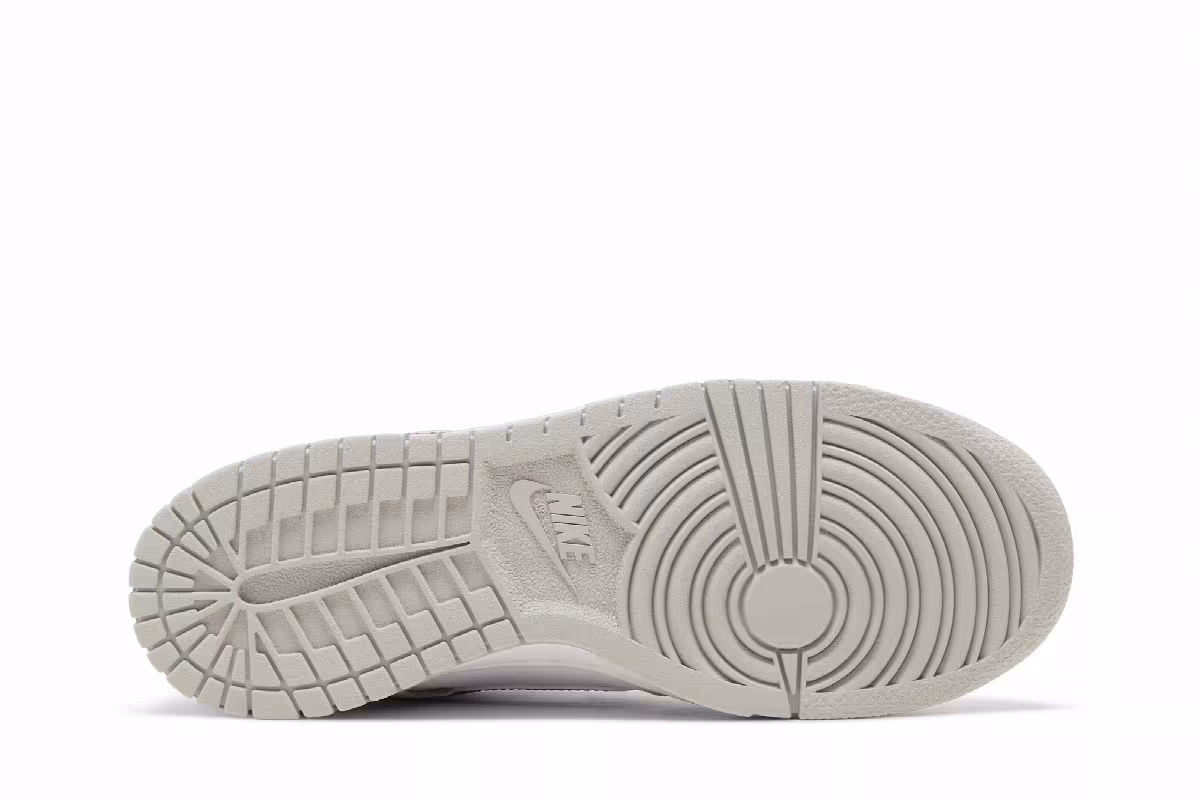 Nike Dunk Low SE GS Lottery Pack - Grey Fog, view 5