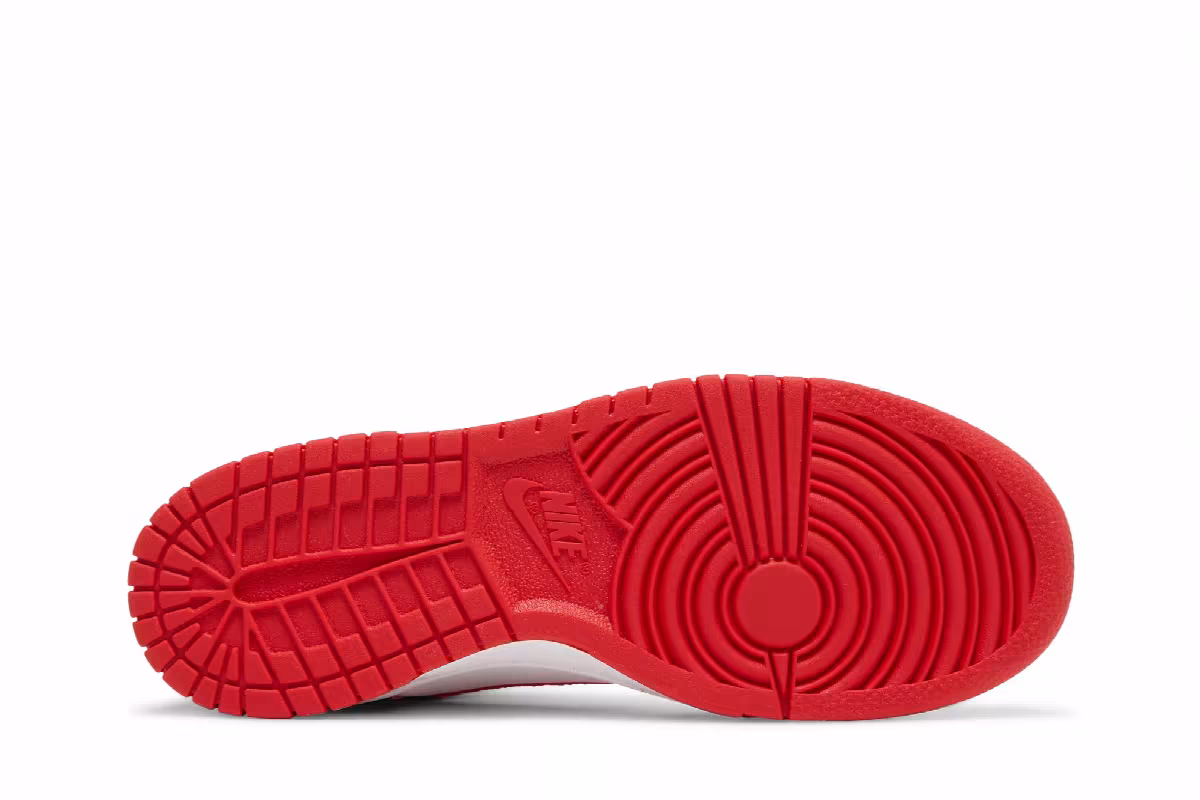 Nike Dunk High GS Championship Red, view 5